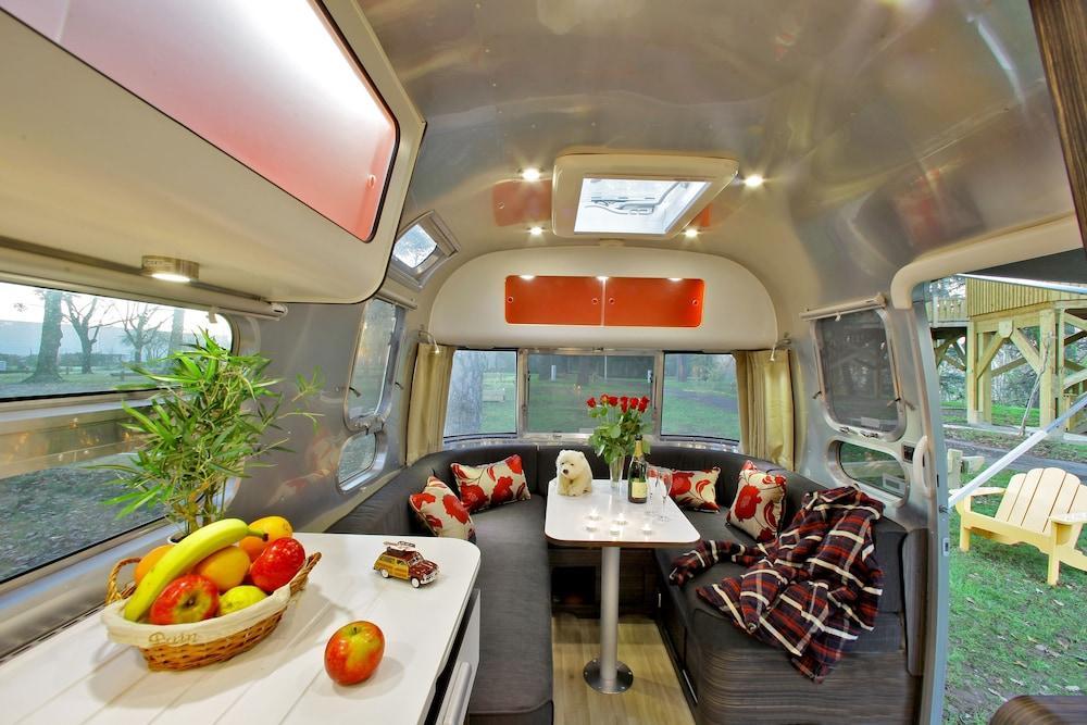 Albirondack Camping Lodge & Spa ภายนอก รูปภาพ
