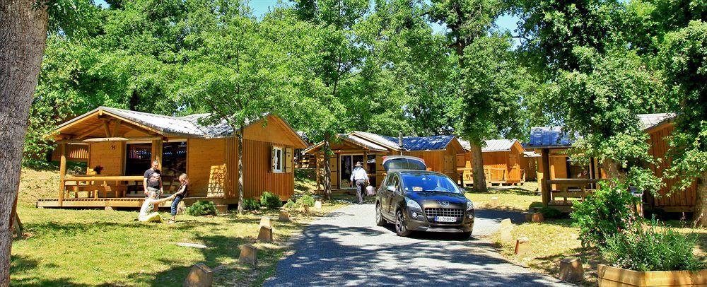 Albirondack Camping Lodge & Spa ภายนอก รูปภาพ