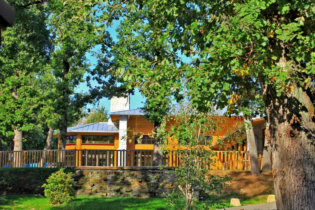 Albirondack Camping Lodge & Spa ภายนอก รูปภาพ