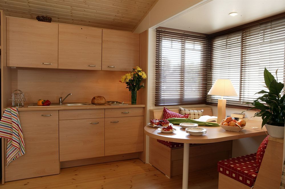 Albirondack Camping Lodge & Spa ภายนอก รูปภาพ