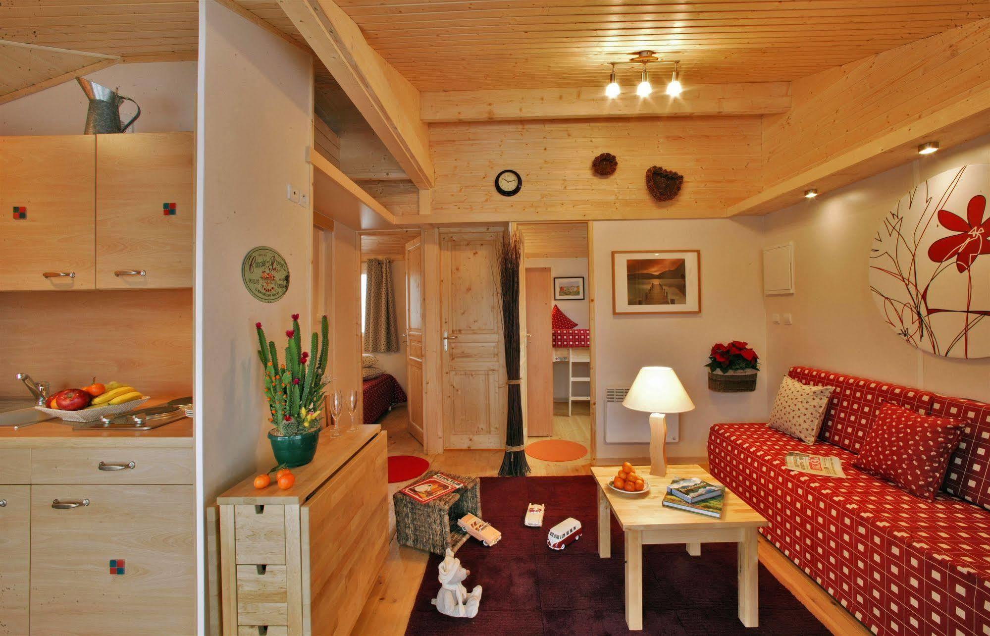 Albirondack Camping Lodge & Spa ภายนอก รูปภาพ