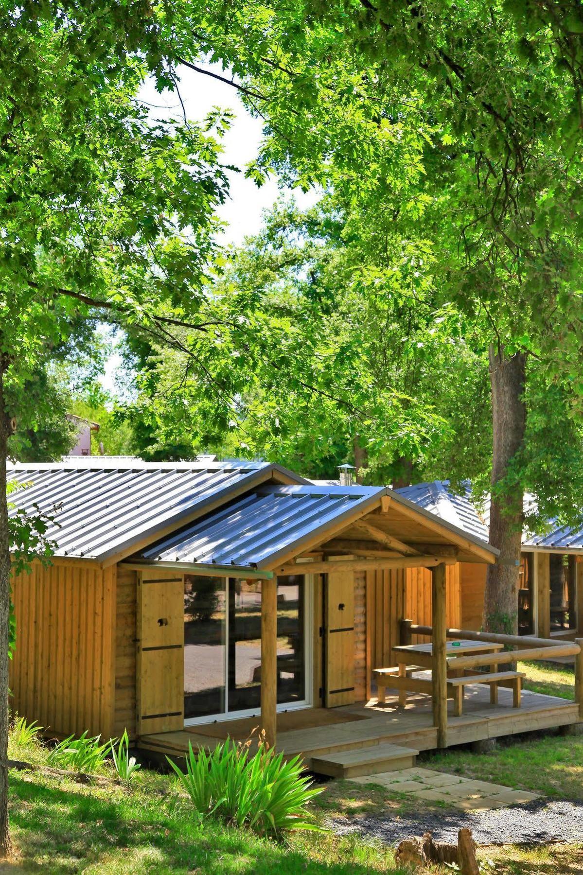 Albirondack Camping Lodge & Spa ภายนอก รูปภาพ