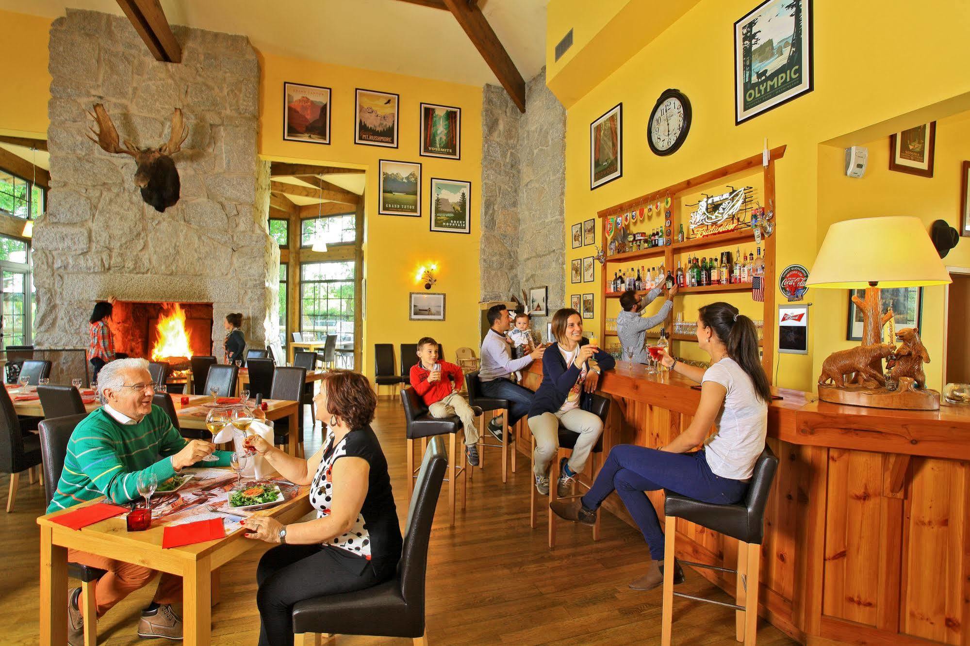 Albirondack Camping Lodge & Spa ภายนอก รูปภาพ